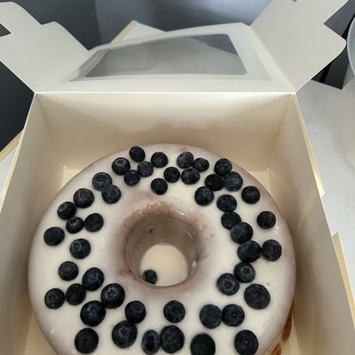 Blueberry Lemonade Pound Cake 