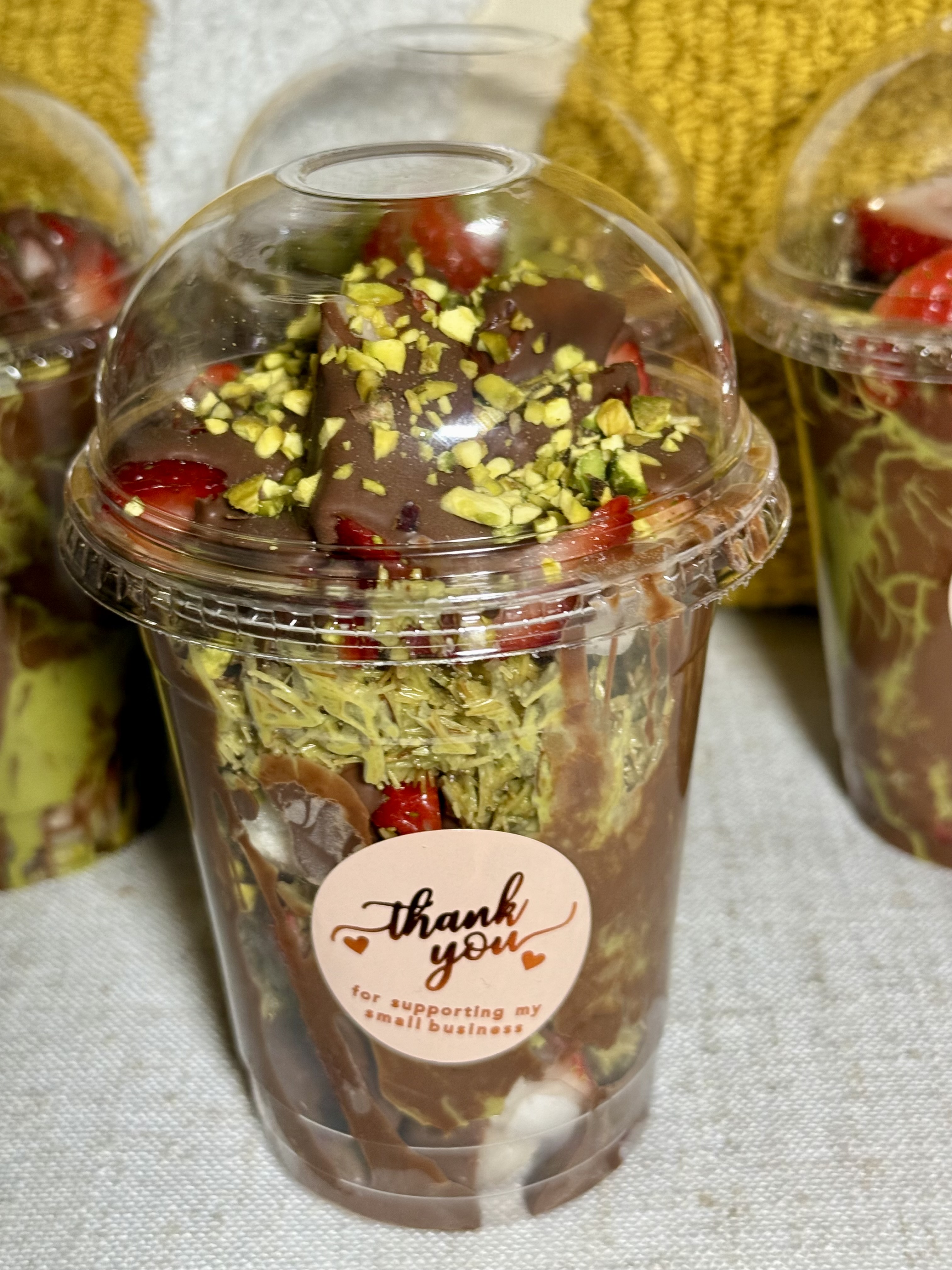 Dubai Chocolate Covered Strawberries 🍓