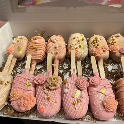Dozen Cakesicles 