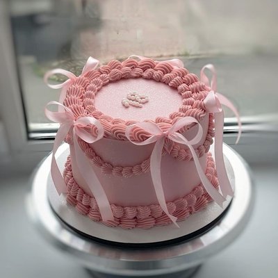 6 Inch Round Cake (Single Tier)