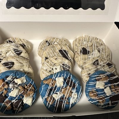 Custom Cookies 