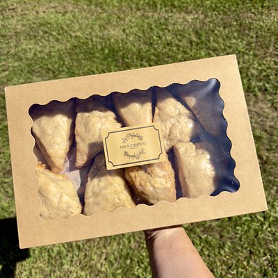 Classic Vanilla Bean Scone