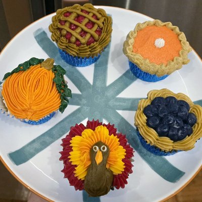 Thanksgiving Themed Cupcakes