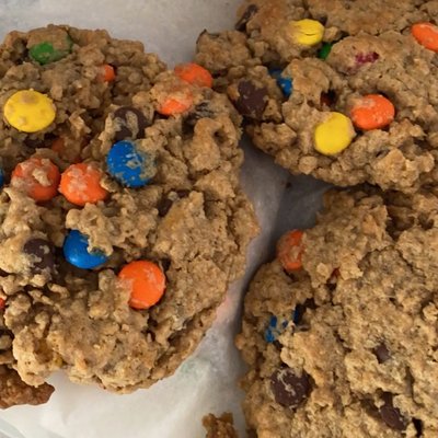 Mom’s Monster Cookies (6 BIG ONES)
