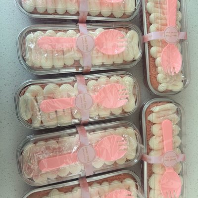 Strawberry Mini Cake
