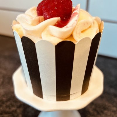 White Chocolate Raspberry