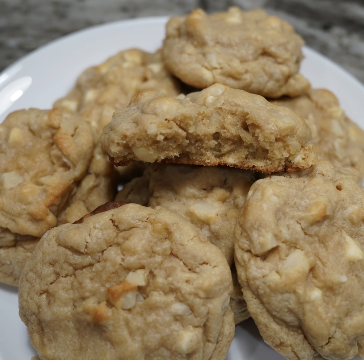 White Chocolate Macadamia Nut