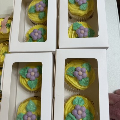Yellow Cupcakes