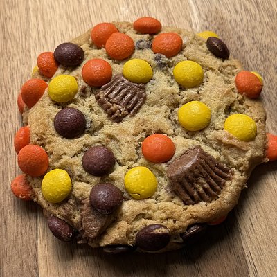 Reese’s Chunk Cookie
