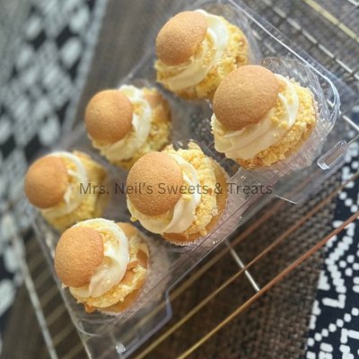 Banana Pudding Cupcakes 1/2 Dozen