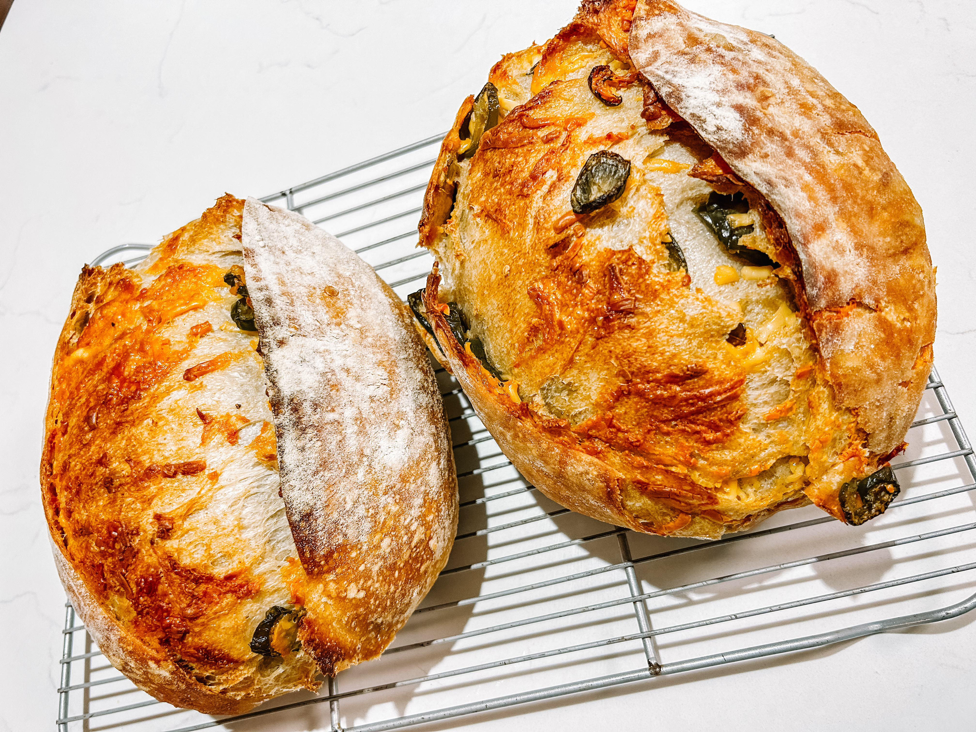 Jalapeño Cheddar Boule
