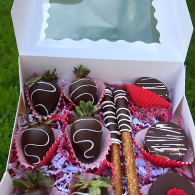 Treat box