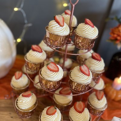 Gluten Free AND Vegan Cupcakes  