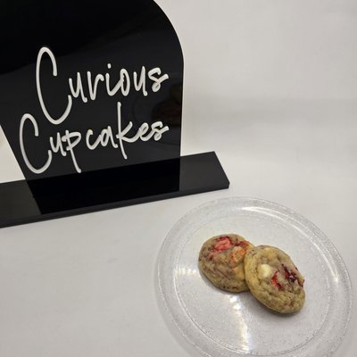 Strawberry Cheesecake Cookies 