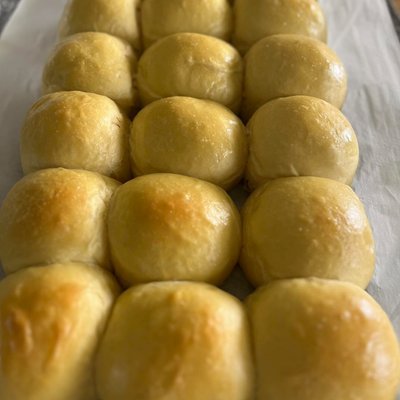 Sourdough Rolls- (6 Rolls)