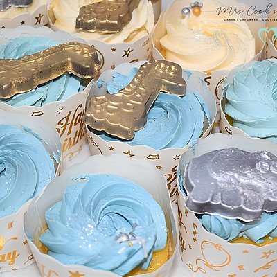 Custom Cupcakes 