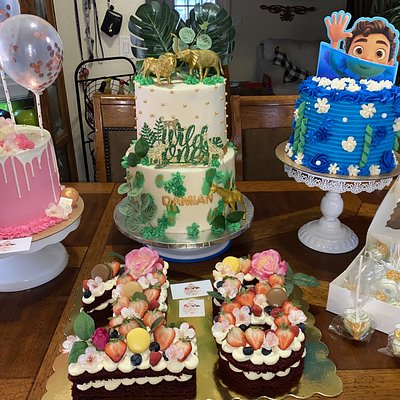 Cakes