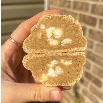  Cinnamon Waffle Cone Protein Cookie