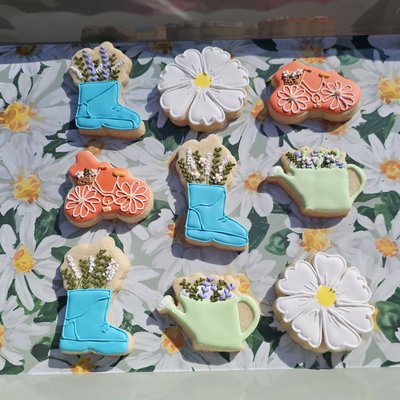 Dairy Free Royal Icing Cookies 