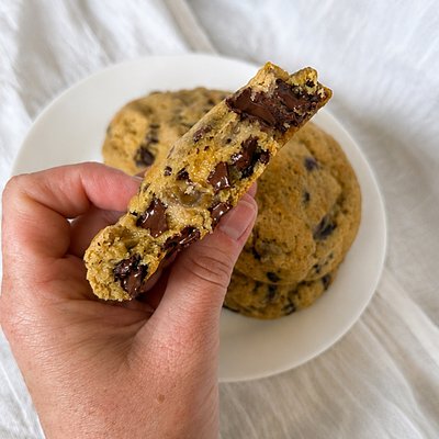 Sourdough Salted Chocolate Chip Cookies 