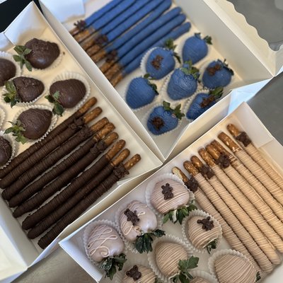 Chocolate Covered Pretzel Rods