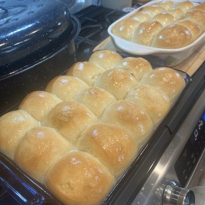 Dinner Rolls - 8 Count