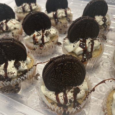 Specialty Cupcakes 