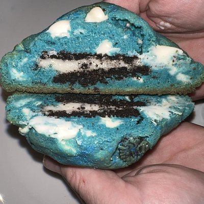 3 Oz. Mr. Blue Sky (Cookies N’ Cream)