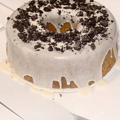 Oreo Pound Cake