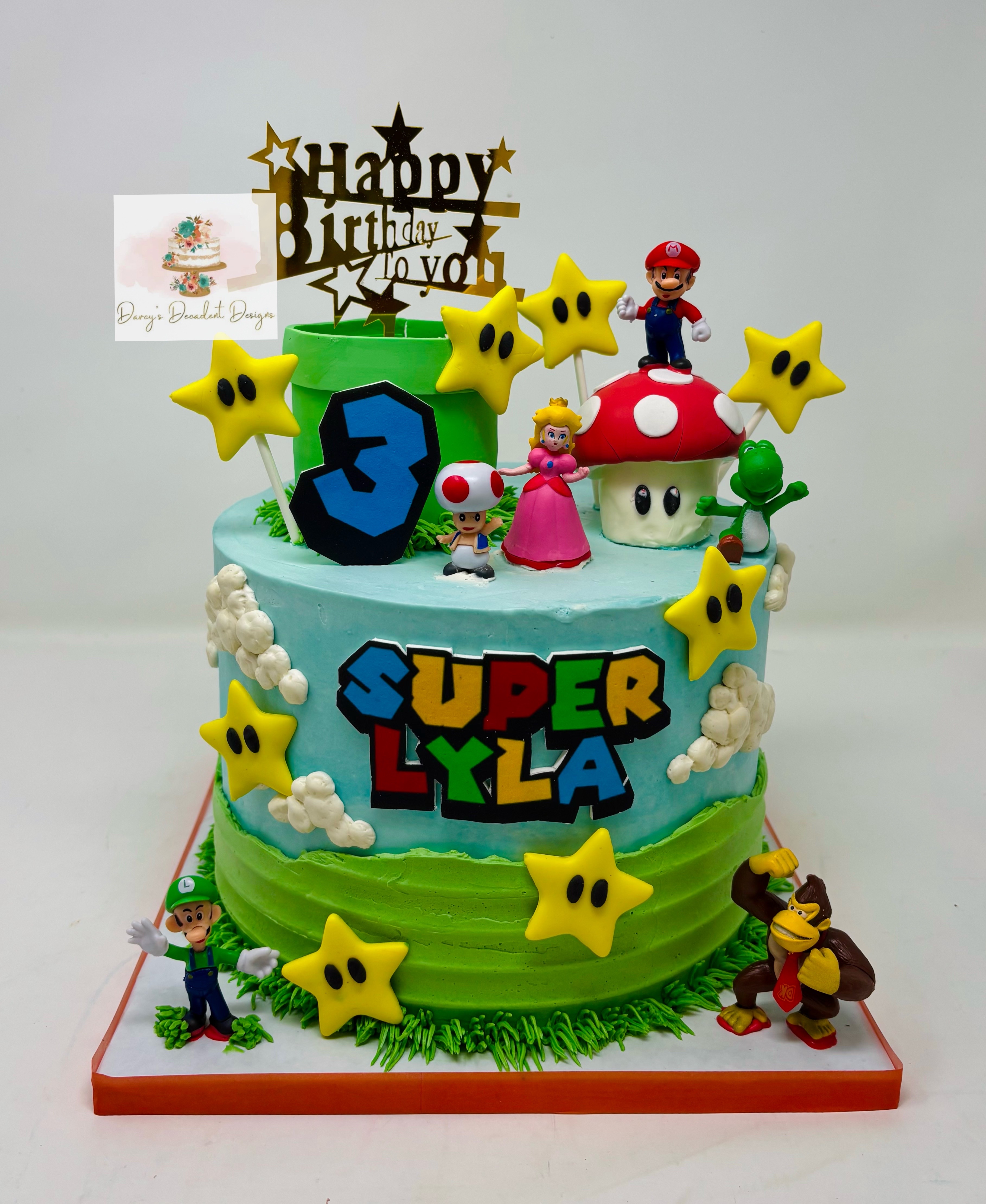 Custom Cakes 