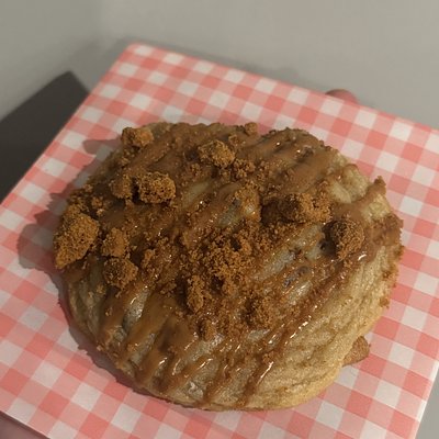 Biscoff Cookie Butter Stuffed Chocolate Chip Cookies
