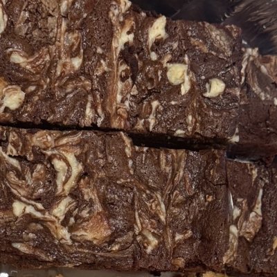 Cheesecake Swirl Brownies