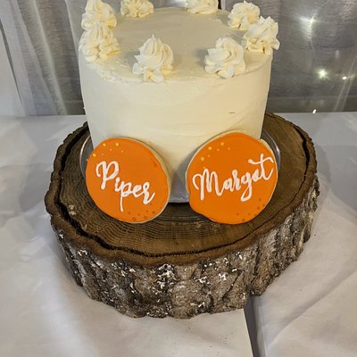 Round 8 Inch Four Layer Cake