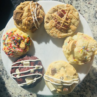 1 Dozen Cookies