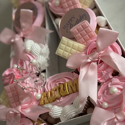 Cupcake Letter Box 