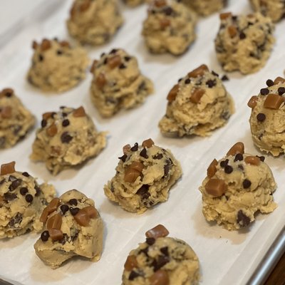 Salted Charm-el Chocolate Chip Cookies