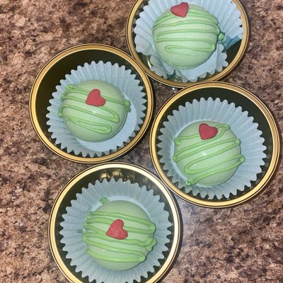 Grinch Inspired Hot Cocoa Bombs