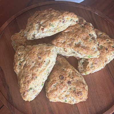 Cheddar & Chive Scone (8pk)