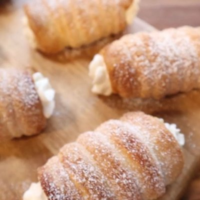 Vanilla Cream Horns