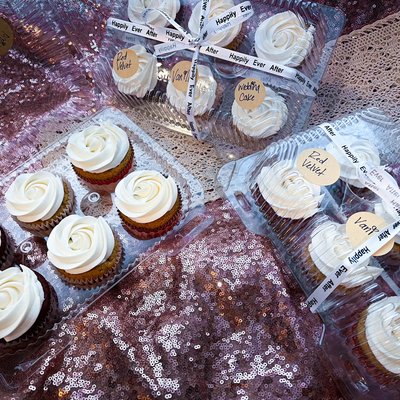 Wedding Cake Sampler 