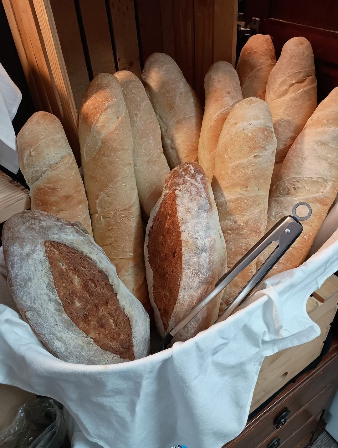 Garlic Parmesan French Bread 