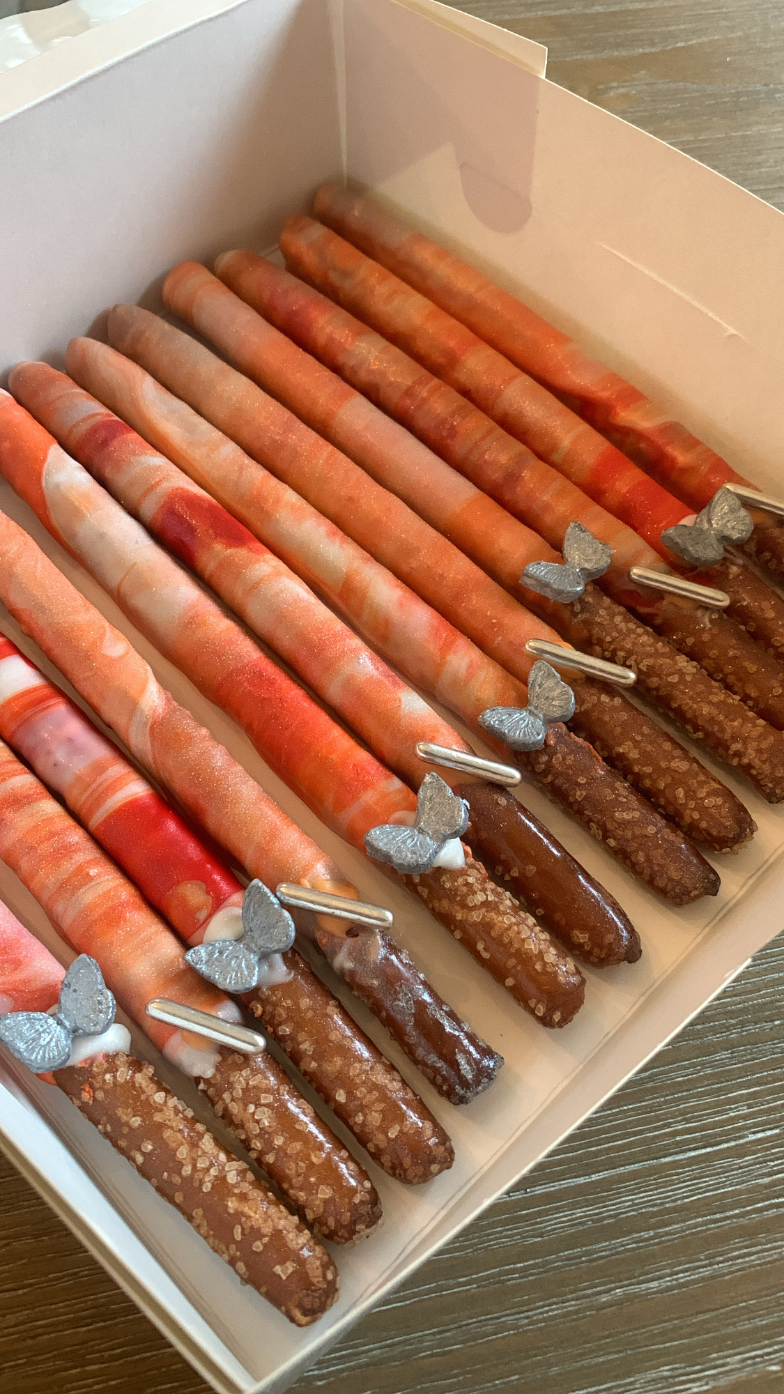 Sweet Dipped Pretzels (Add-On)