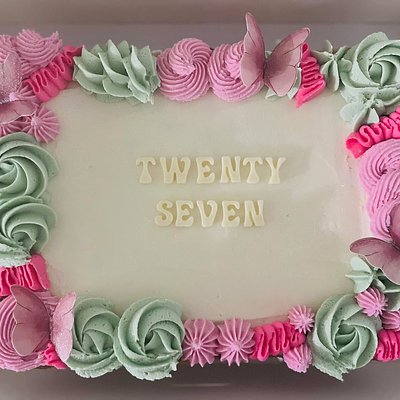 Double Layer Cookie Cake (7x10)