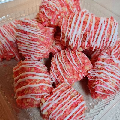Cheesecake Bites-  Chocolate Caramel Cheesecake Bites  $15; Strawberry Crunch Cheesecake Bites $18, Oreo Cunch Cheesecake Bites $18