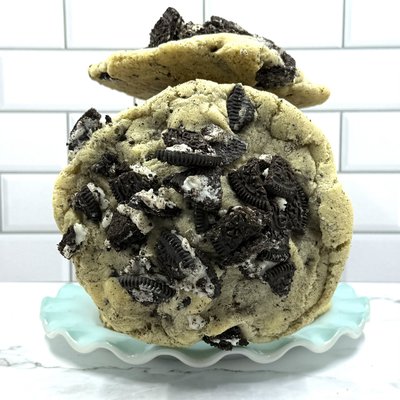Oreo Stuffed Cookies n’ Cream