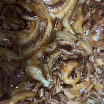 Carmel Pecan Roll