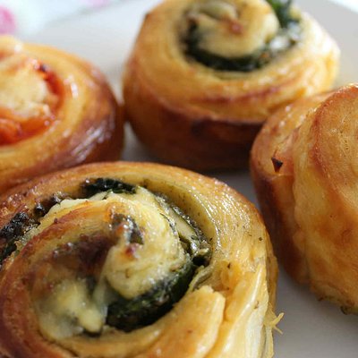 Savoury Spinach; Pesto And Cheese Pinwheels 