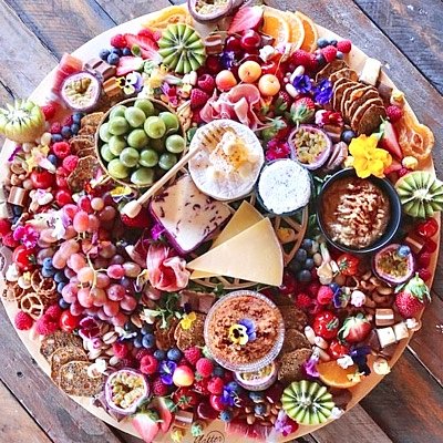 Large Traditional Graze Board(feeds 25-30)