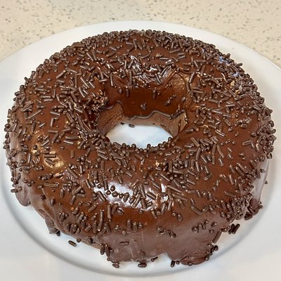 Large Cake (10” diameter)