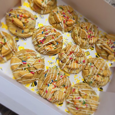 Celebration Cookies🥳 (Half Dozen)